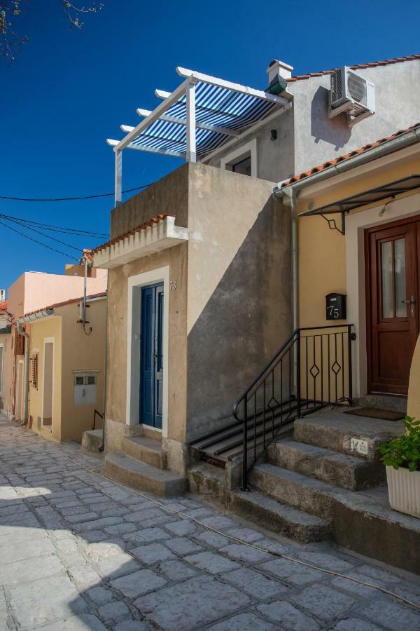 Little House In Baska Apartment Exterior photo